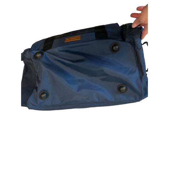 Penguin Munsingwear Heavy Canvas Blue Duffel Bag 24x12x12 - Picture 4 of 6